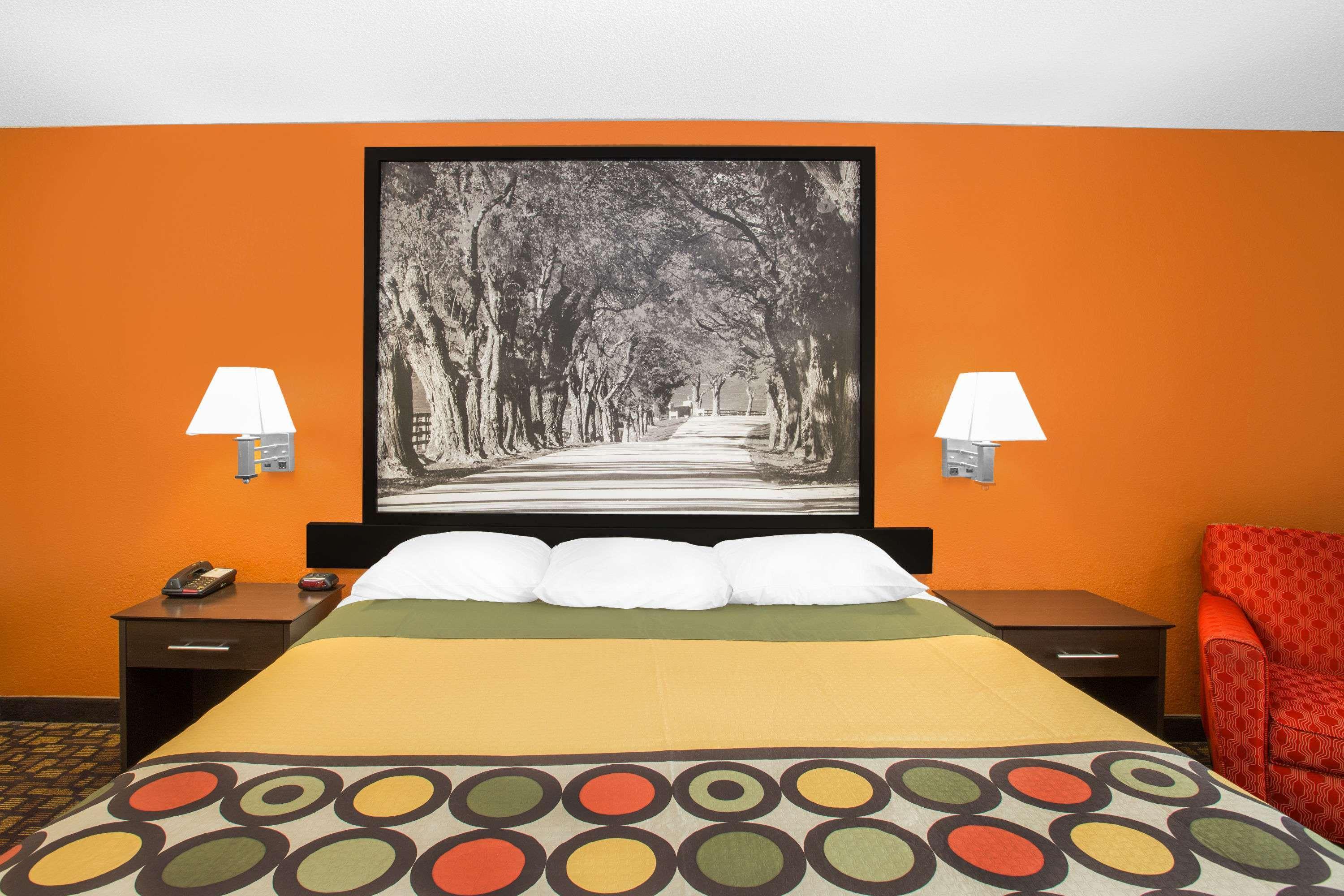 ซูเปอร์ 8 บาย วินด์แฮม คลีฟ/เวสต์ เดอมอยต์ Motel Clive ภายนอก รูปภาพ
